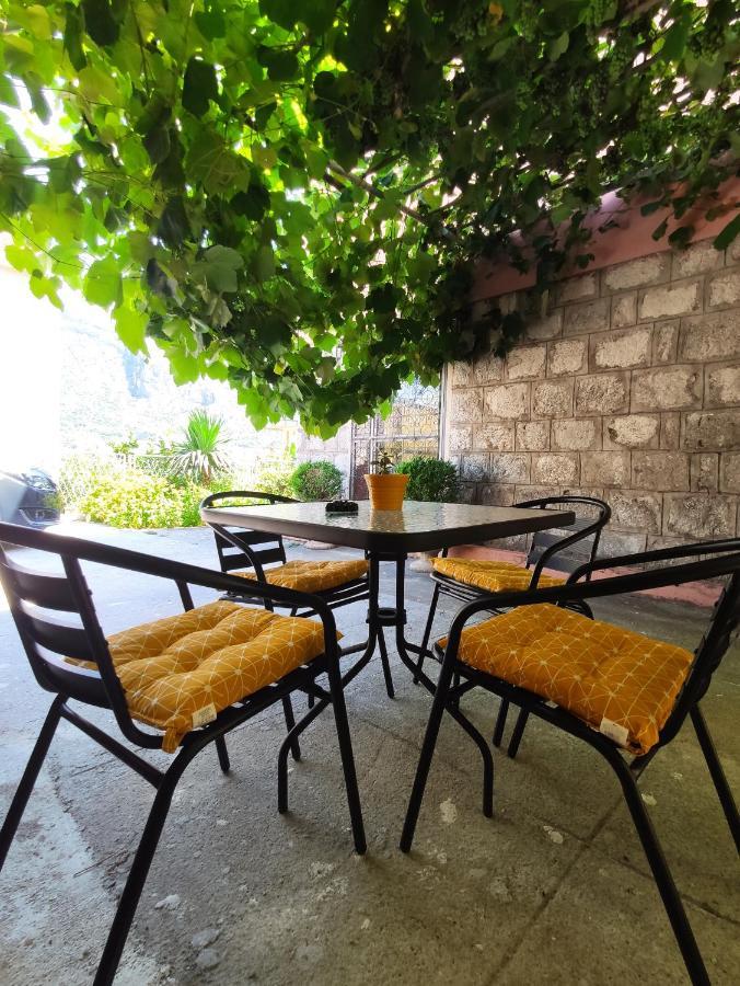 Apartment Alisa Kotor